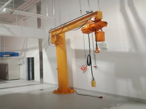 灵活转角5吨悬臂吊省空间